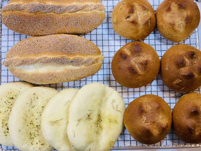 本日のパン；3種のパン