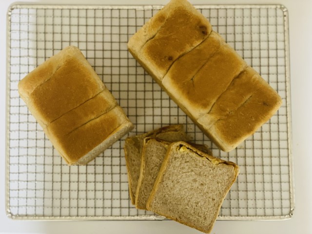 本日のパン72；マロン食パン焼き上がり