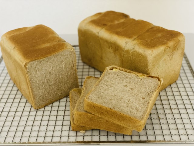 本日のパン72；焼きたて；マロン食パン
